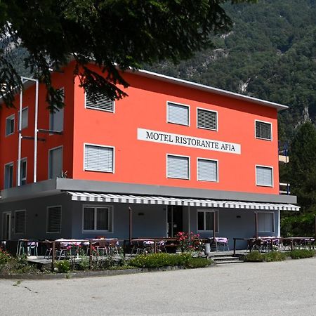 Motel Afia Cama ภายนอก รูปภาพ