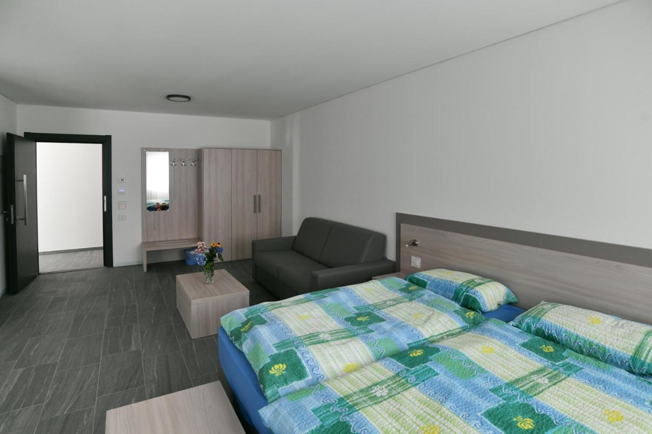 Motel Afia Cama ภายนอก รูปภาพ